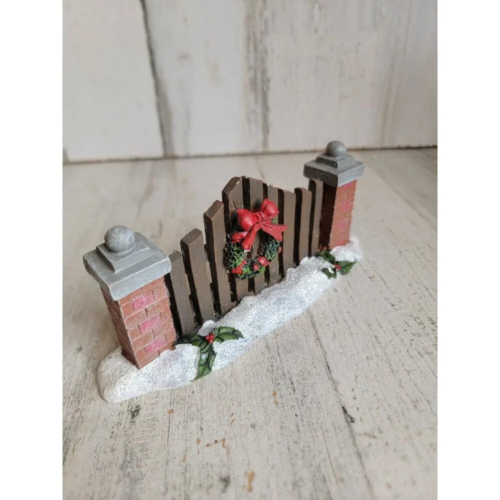 Christmas village fence wreath glitter accessory Xmas Mistletoe‎